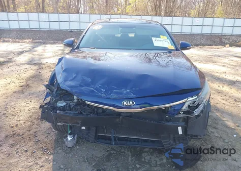 2016 Kia Optima Ex z USA, uszkodzony, nr VIN 5XXGU4L37GG113355